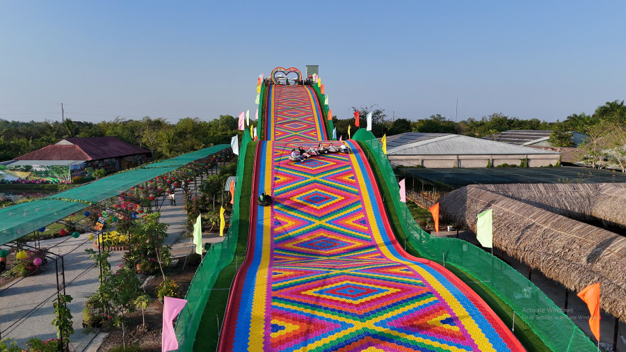 Thảm Trượt Cầu Vồng